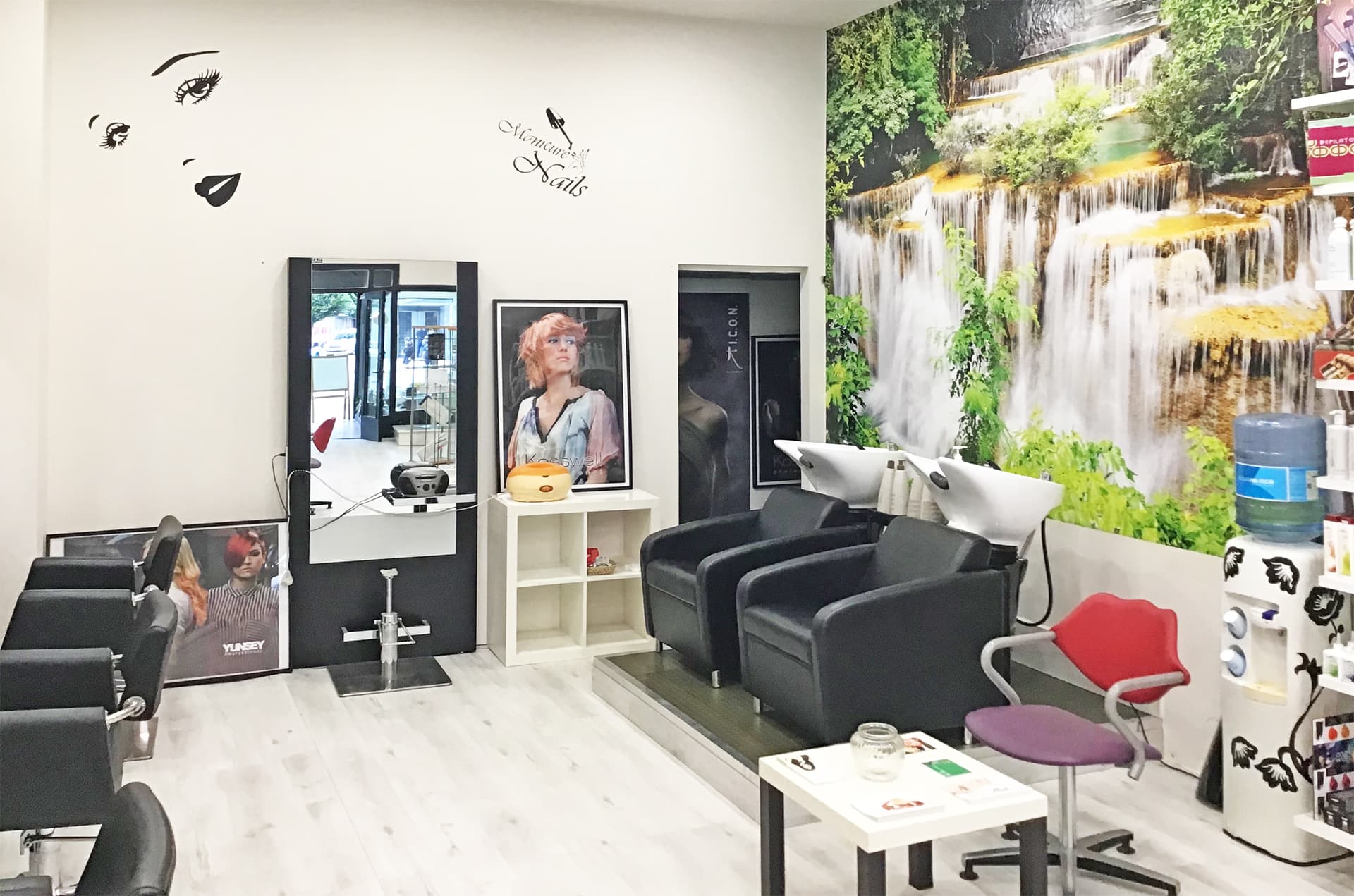  Salón de belleza y peluquería en A Coruña